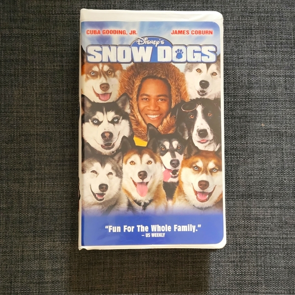 Snow Dogs Disney VHS - Picture 1 of 3